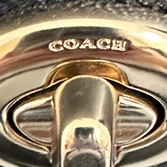 Coach leather Black Crossbody Bag
